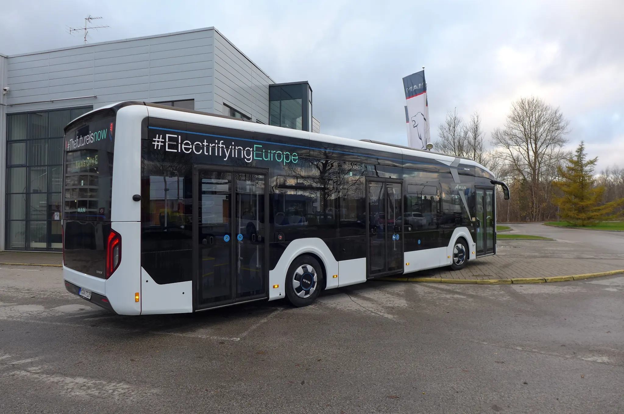 MAN Lion's CIty E täiselektril töötav linnaliini buss